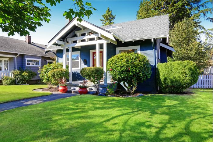 Why Aren't Homes Selling in the Houston Area? What Every Seller Needs to Know in Today's Real Estate Market (2026) 8 Curb Appeal